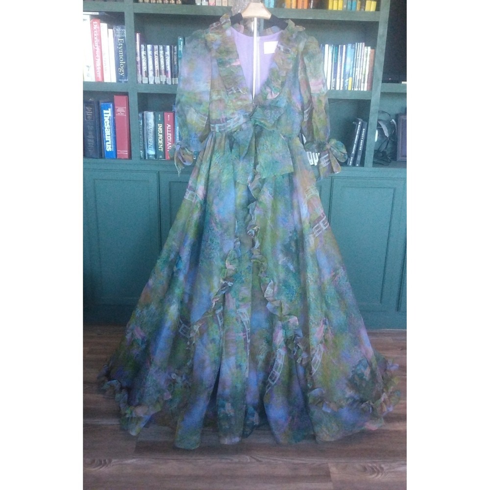 Rare SELKIE Bridge Marie Gown MEDIUM - Picture 4 of 15